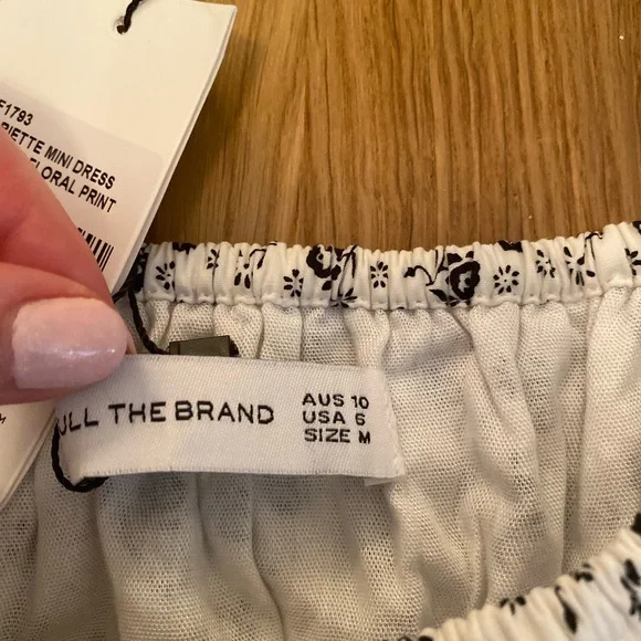NWT Faithfull the Brand Mariette Mini Dress La Bleu Floral Print - Size Medium - Picture 9 of 12